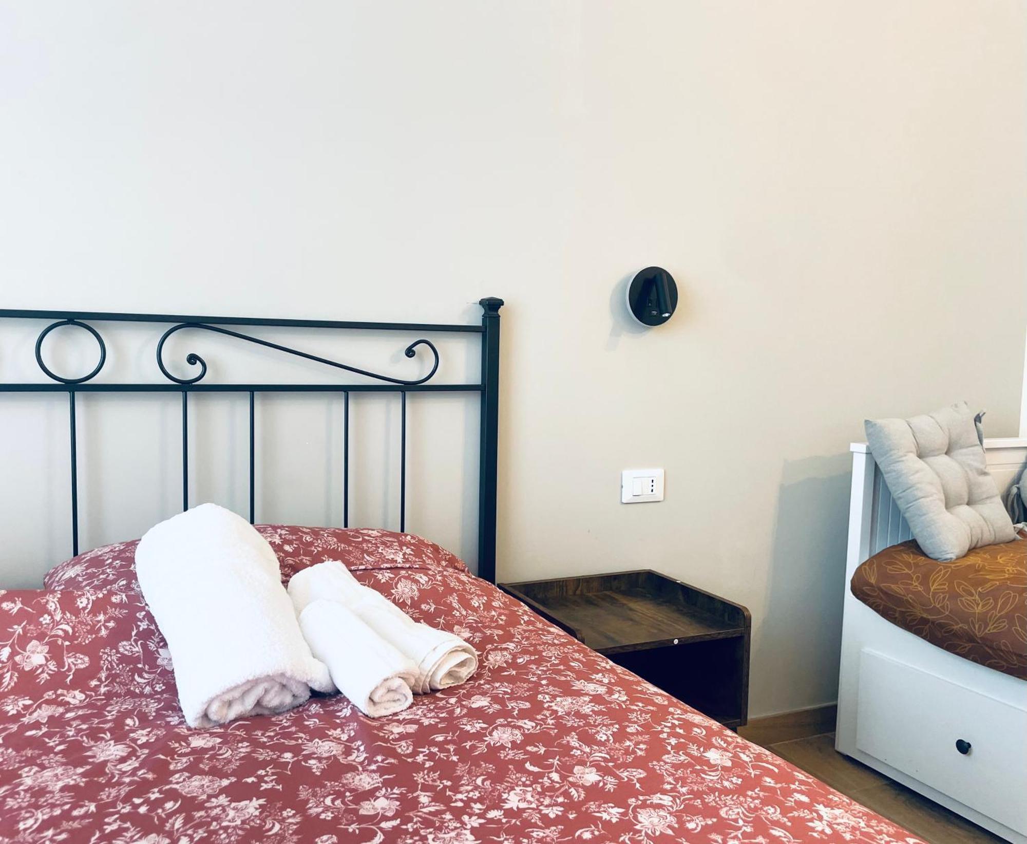 Biffi 2 - Garbatella Rooms Рим Экстерьер фото